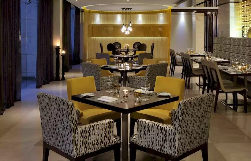 Fotos del hotel Dusitd2:  12