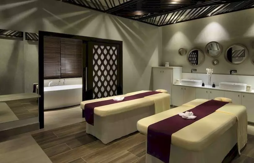 Fotos del hotel Dusitd2:  21