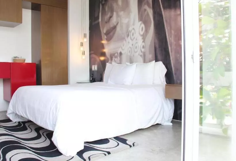 Fotos del hotel Now:  22