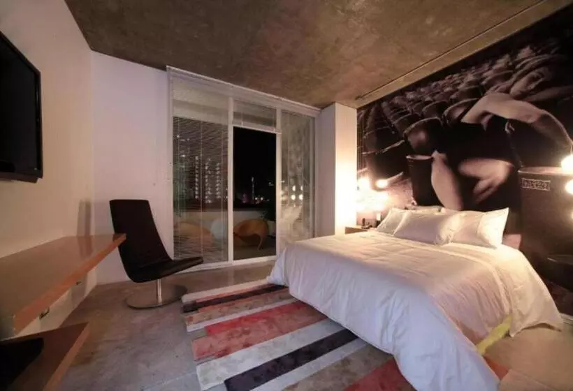 Fotos del hotel Now:  17