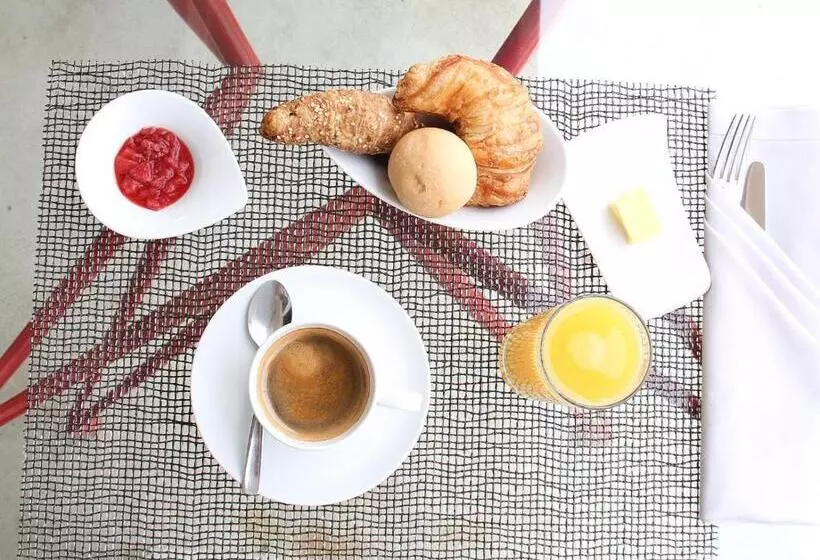 Fotos del hotel Now:  10