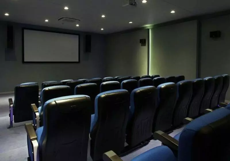 Fotos del hotel The Grand Hotel:  15