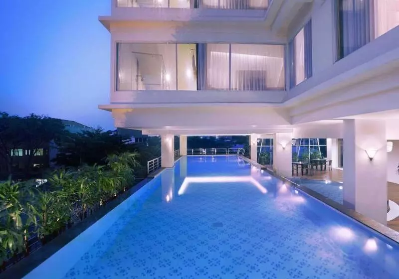 Fotos del hotel Quest  Darmo  Surabaya By Aston:  9