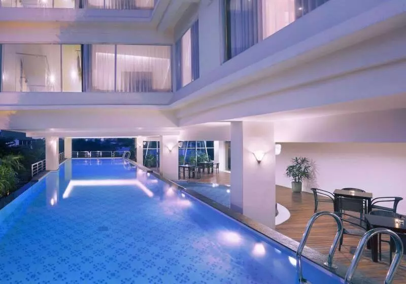 Fotos del hotel Quest  Darmo  Surabaya By Aston:  2