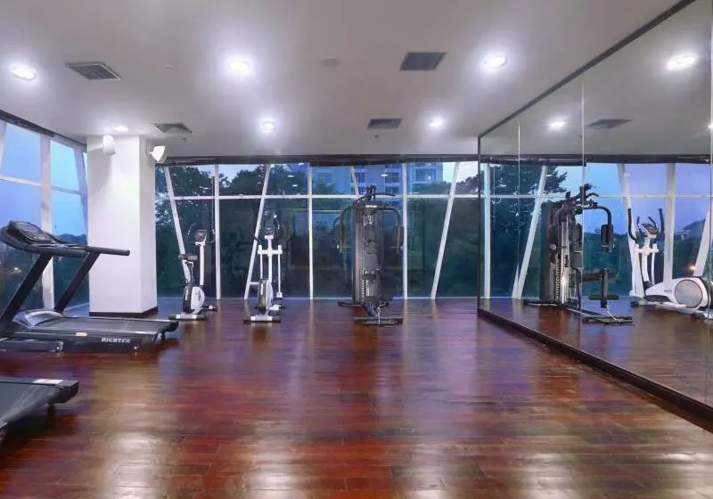 Fotos del hotel Quest  Darmo  Surabaya By Aston:  11