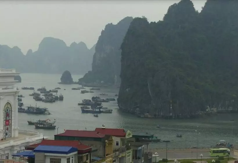 Fotos del hotel City Bay Palace:  12