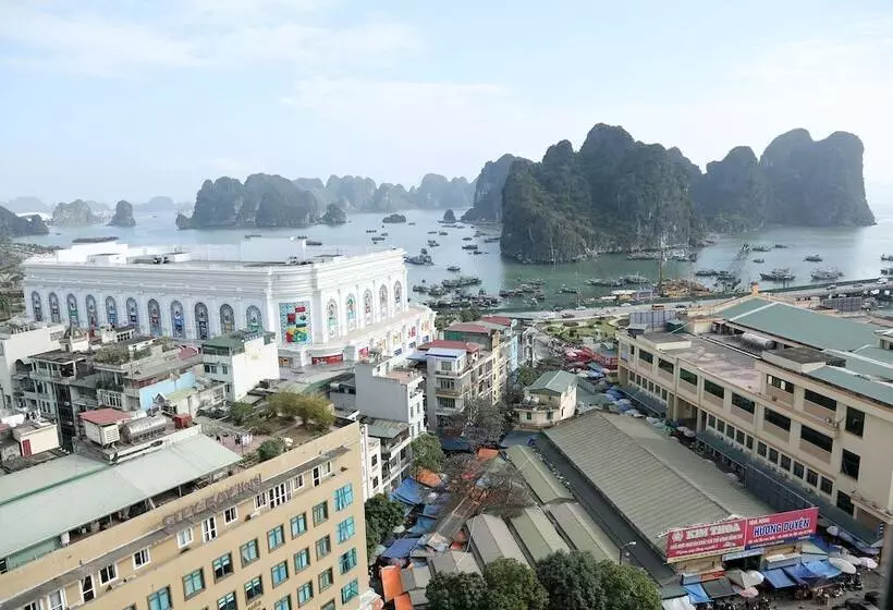 Fotos del hotel City Bay Palace:  16