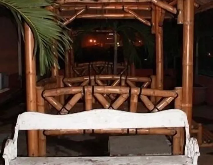 Fotos del hotel New Siliwangi Hotel & Restaurant:  13