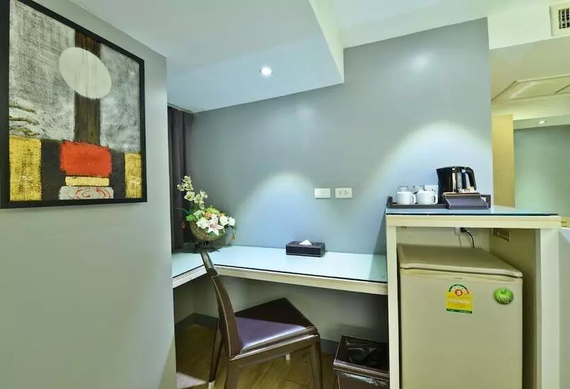 Fotos del hotel Prestige Suites Nana:  15