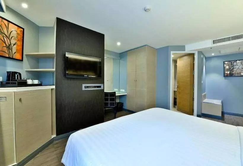 Fotos del hotel Prestige Suites Nana:  12