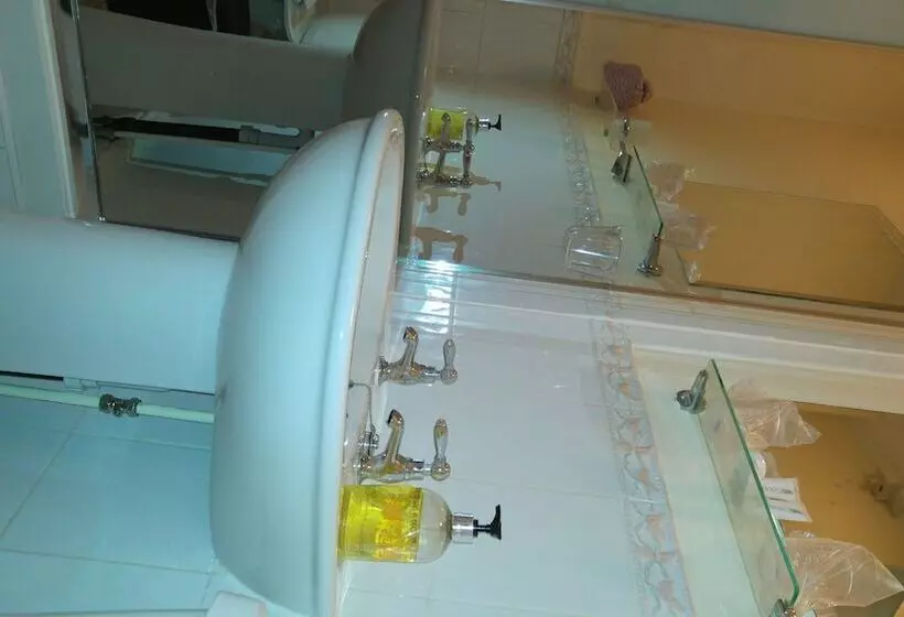 Fotos del hotel Chester Brooklands Bed And Breakfast:  12