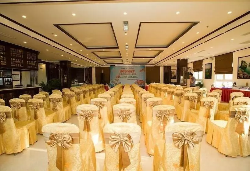 Fotos del hotel New Star Ha Long:  13