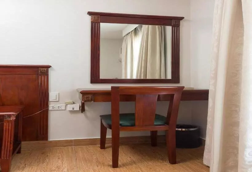 Fotos del hotel Mj Hotel And Suites:  21