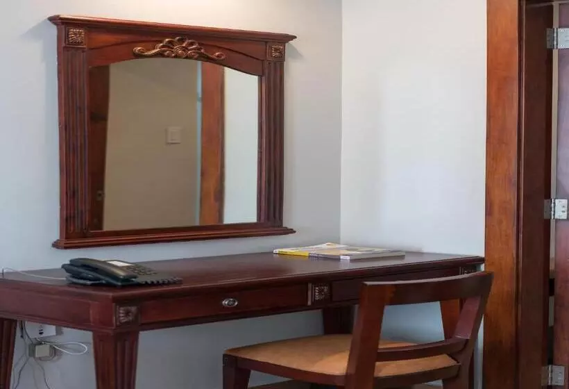 Fotos del hotel Mj Hotel And Suites:  23