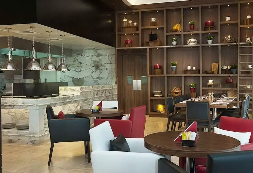 Fotos del hotel Damac Maison Cour Jardin:  20