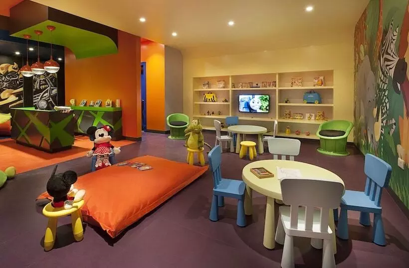 Fotos del hotel Damac Maison Cour Jardin:  7