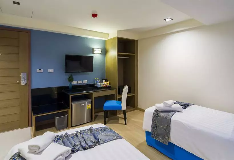 Fotos del hotel Eleven Avenue Suites:  24