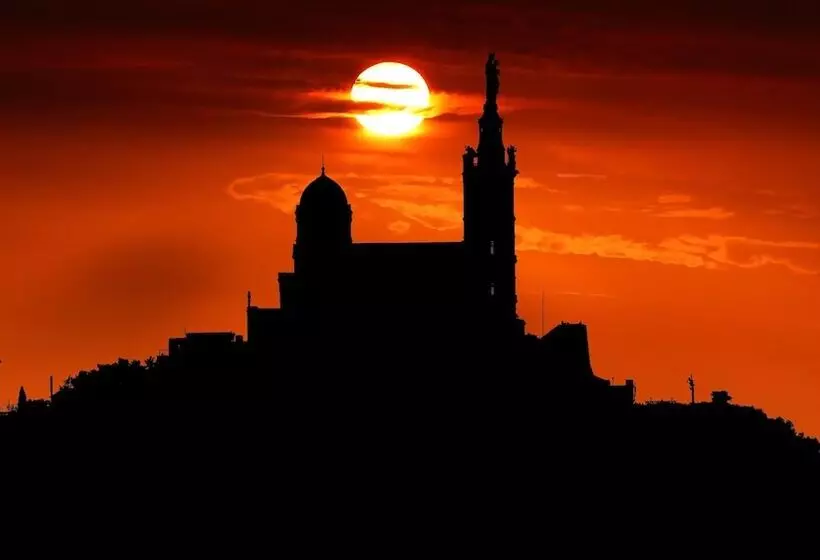 Fotos del hotel Ibis Budget Marseille Est Saintmenet La Valentine:  2