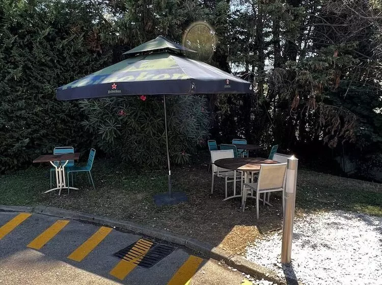 Fotos del hotel Ibis Budget Marseille Est Saintmenet La Valentine:  6