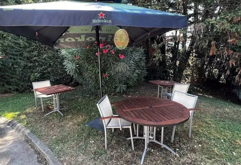 Fotos del hotel Ibis Budget Marseille Est Saintmenet La Valentine:  4