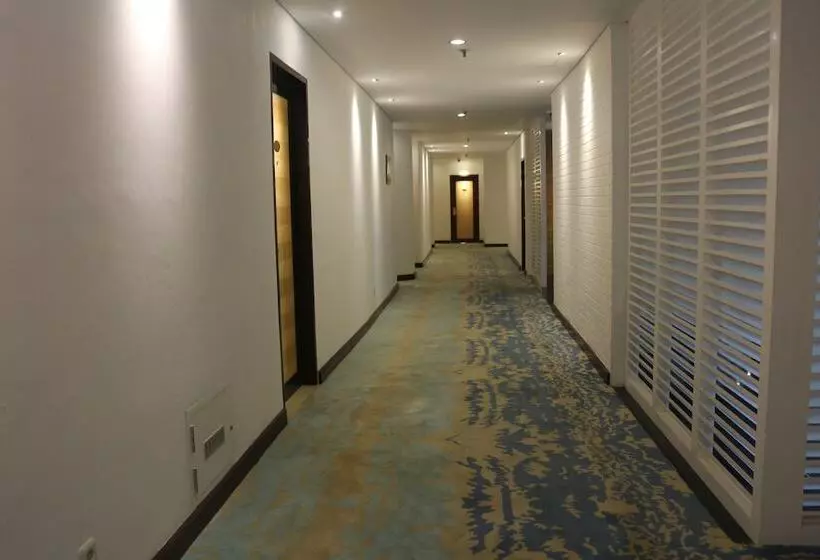 Fotos del hotel Melawai 2:  4