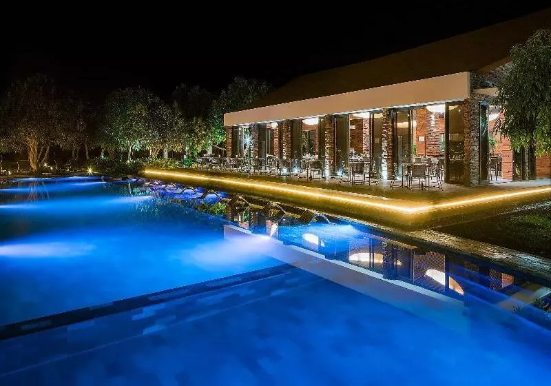 Fotos del hotel Astoria Palawan:  8