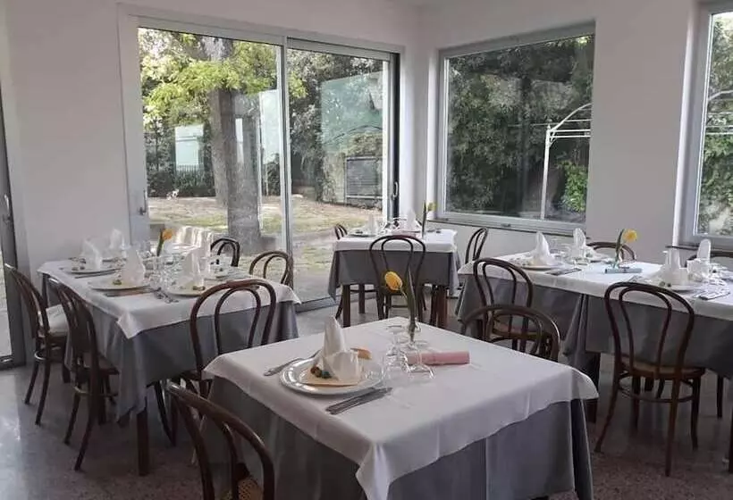 Fotos del hotel Le Querce:  16