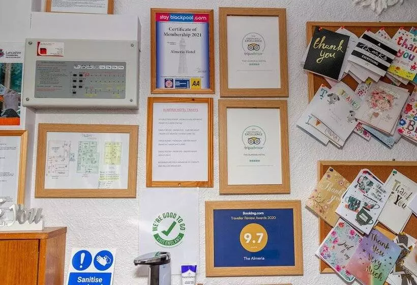 Fotos del hotel The Almeria:  5