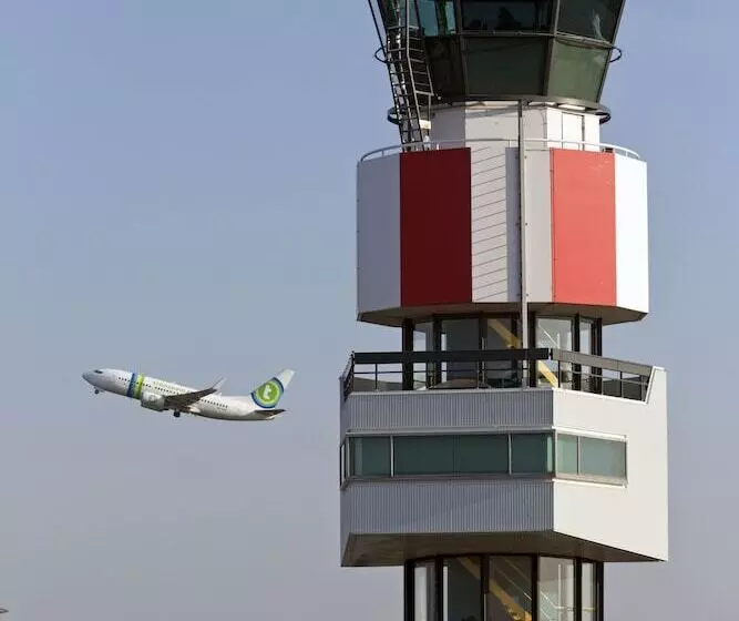 Fotos del hotel Fletcher Restaurant Wings Rotterdam:  24