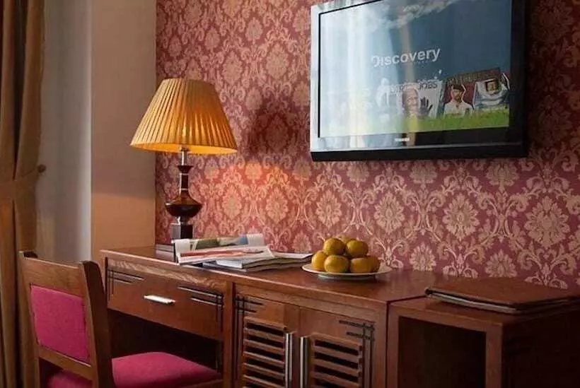 Fotos del hotel First Eden Hotel  Hang Bun:  18