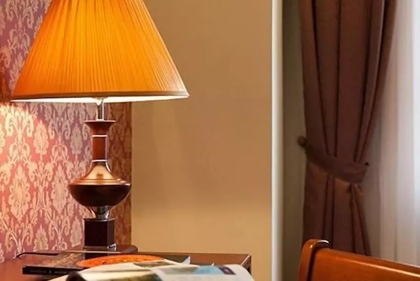 Fotos del hotel First Eden Hotel  Hang Bun:  25