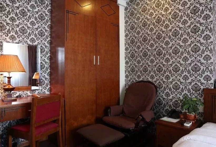 Fotos del hotel First Eden Hotel  Hang Bun:  20