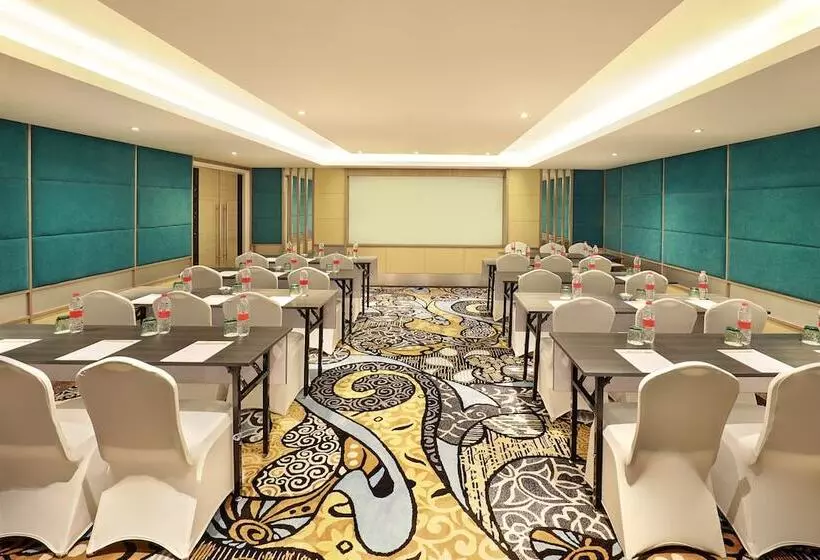 Fotos del hotel Swissbelhotel Tuban:  12