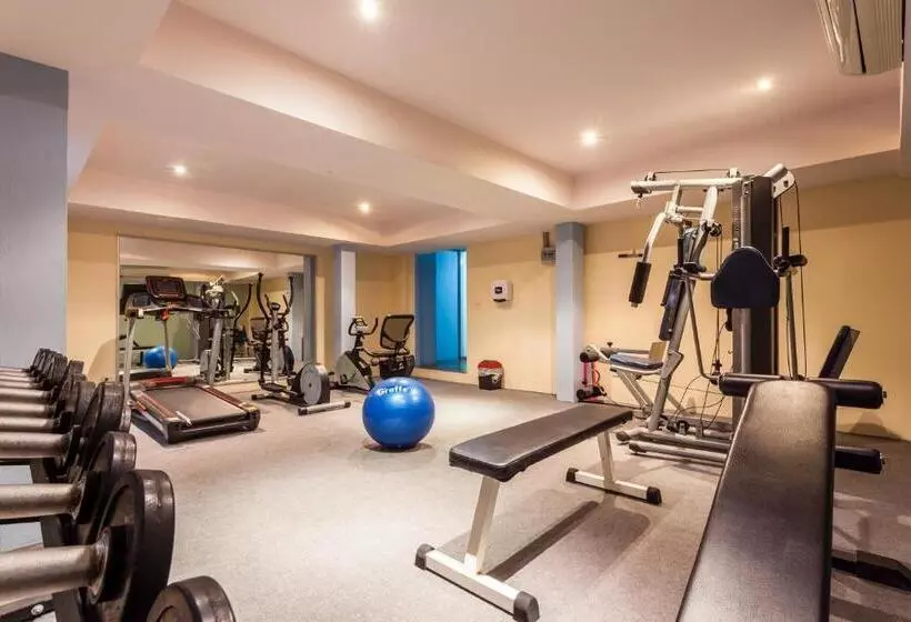 Fotos del hotel Tara Court:  4