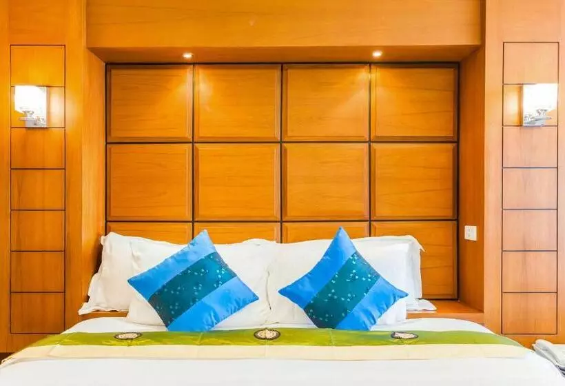 Fotos del hotel Tara Court:  10