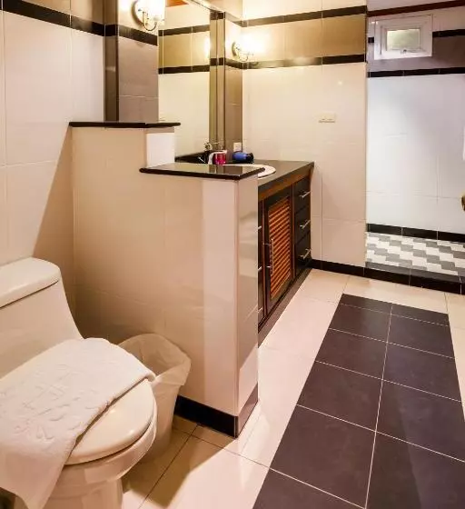 Fotos del hotel Tara Court:  8