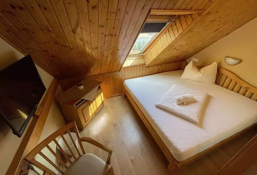 Fotos del hotel Karin:  24