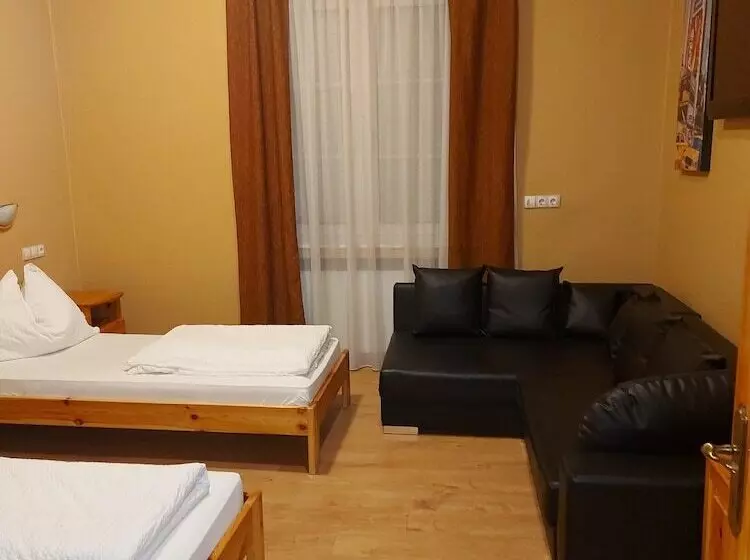 Fotos del hotel Karin:  13