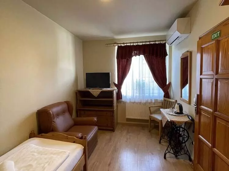 Fotos del hotel Karin:  21