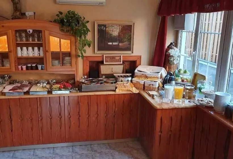 Fotos del hotel Karin:  17