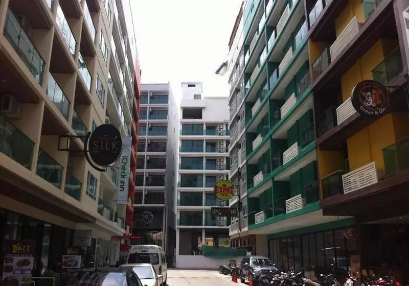 Fotos del hotel Icheck Inn Central Patong:  7