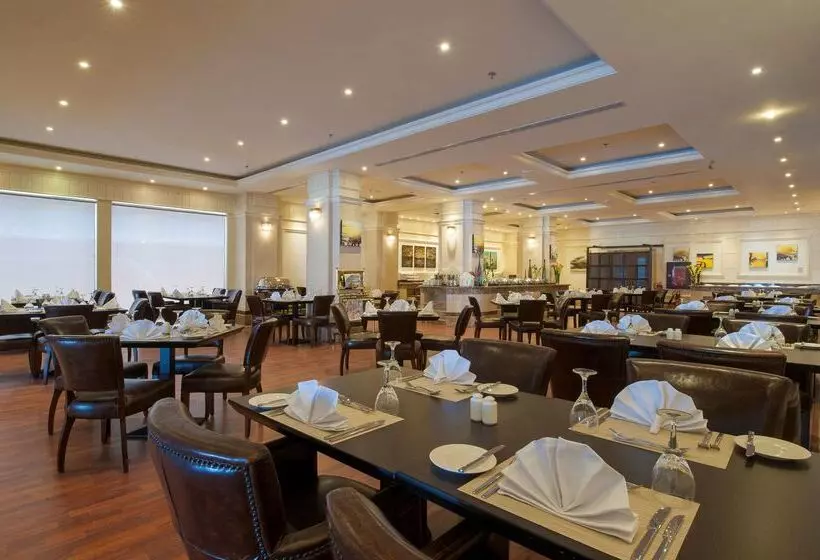 Fotos del hotel Radisson Blu Hotel Dhahran:  12