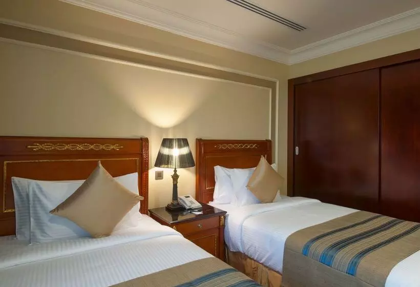 Fotos del hotel Radisson Blu Hotel Dhahran:  2