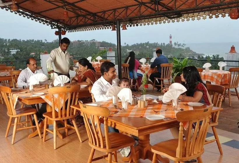 Fotos del hotel Swagath Holiday Resort:  17