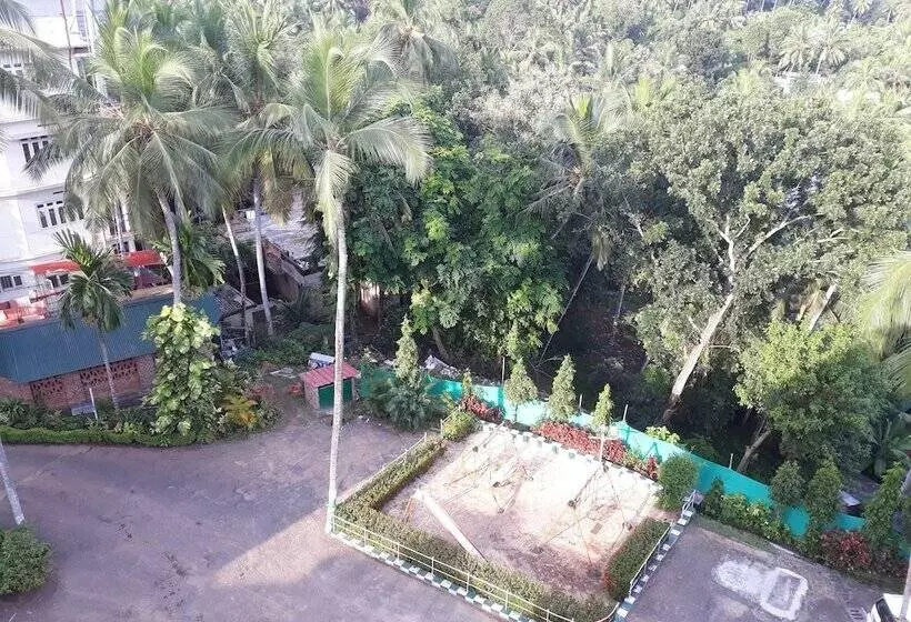 Fotos del hotel Swagath Holiday Resort:  14