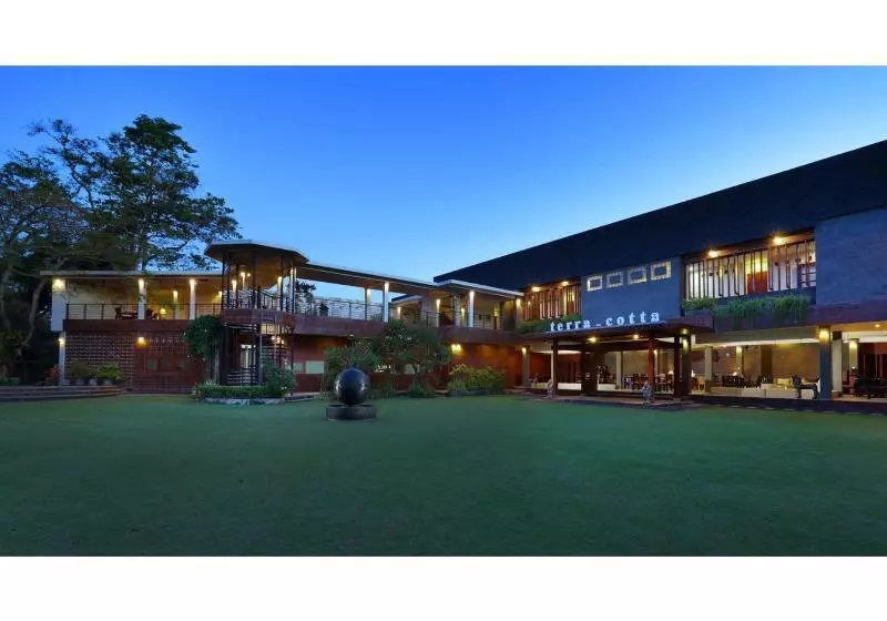 Fotos del hotel Alindra Villa:  2