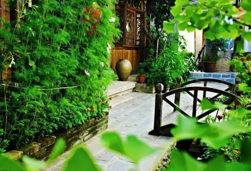 Fotos del hotel Baisha Holiday Resort Lijiang:  3