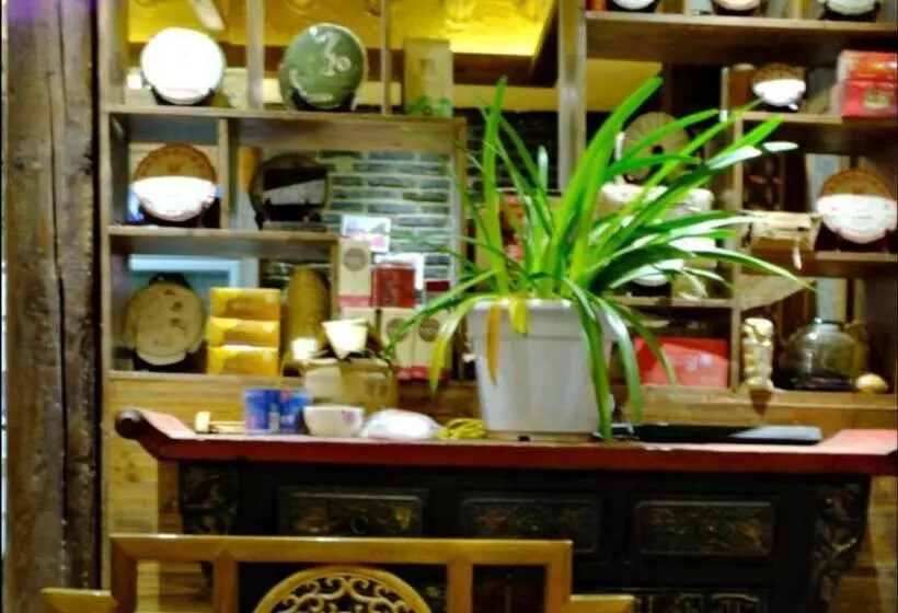 Fotos del hotel Baisha Holiday Resort Lijiang:  2