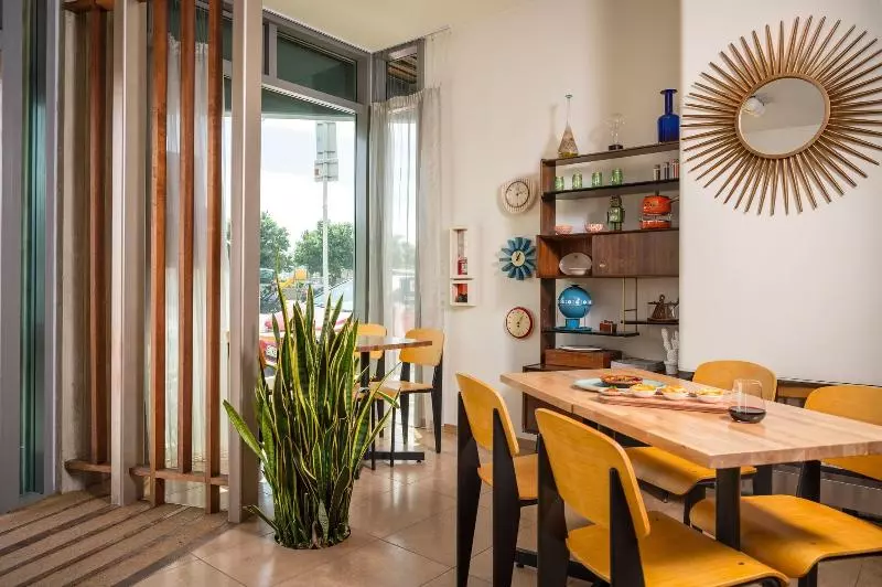 Fotos del hotel Ohtel Wellington:  5