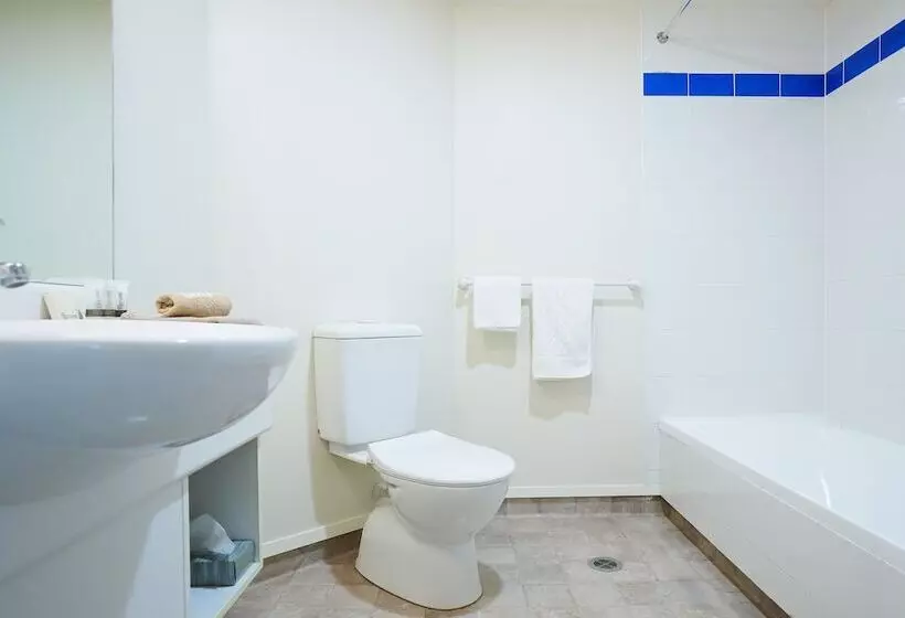 Fotos del hotel Ventura Inn & Suites Hamilton:  15